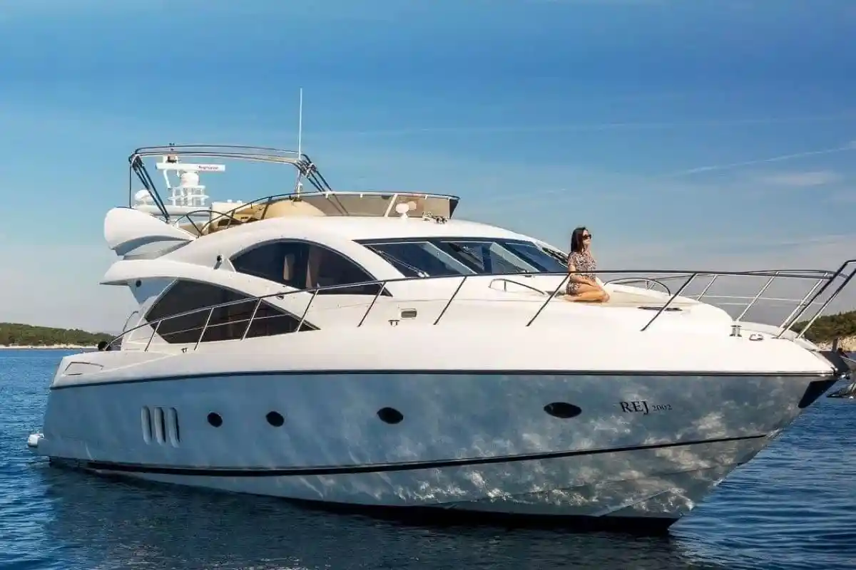 Odyssey — 60ft Sunseeker Charter Koh Samui to Koh Phangan