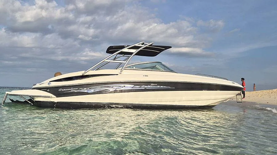 Clyde — 26ft Crownline