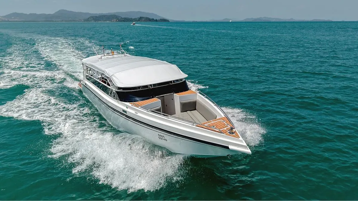 Sole — 39ft Custom Build