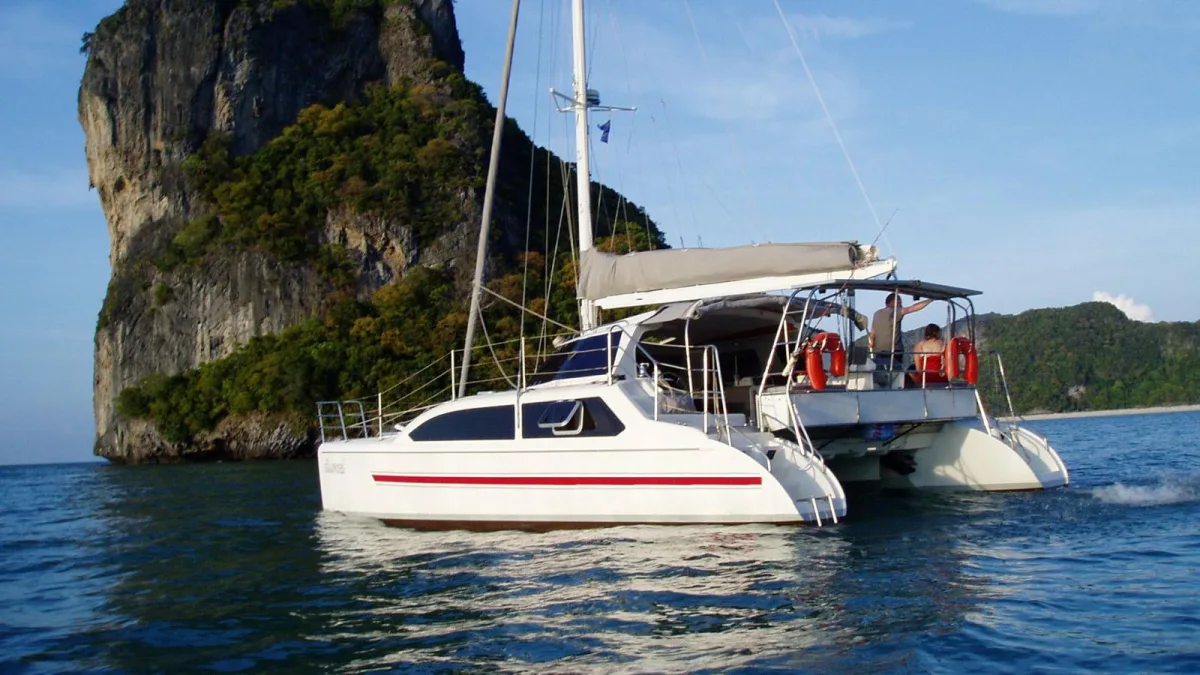 Dreamer — 33ft Seawind Charter Koh Samui to Koh Phangan