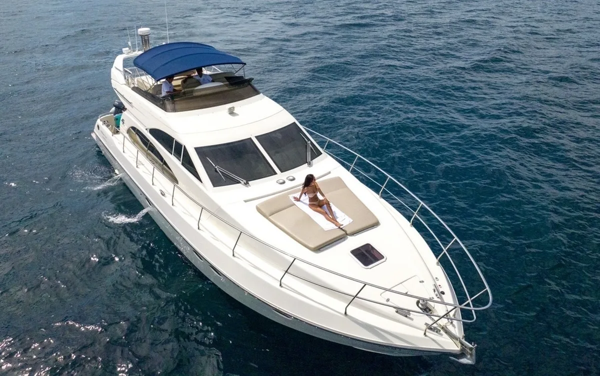 Mona Lisa — 54ft Azimut