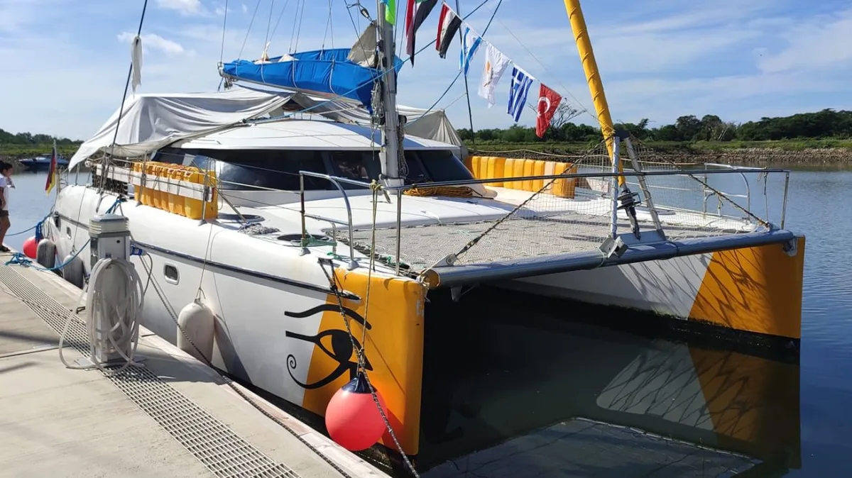 Parrot — 40ft Fountaine Pajot Charter Krabi to Koh Rok Islands (Rok Nok &amp; Rok Nai)