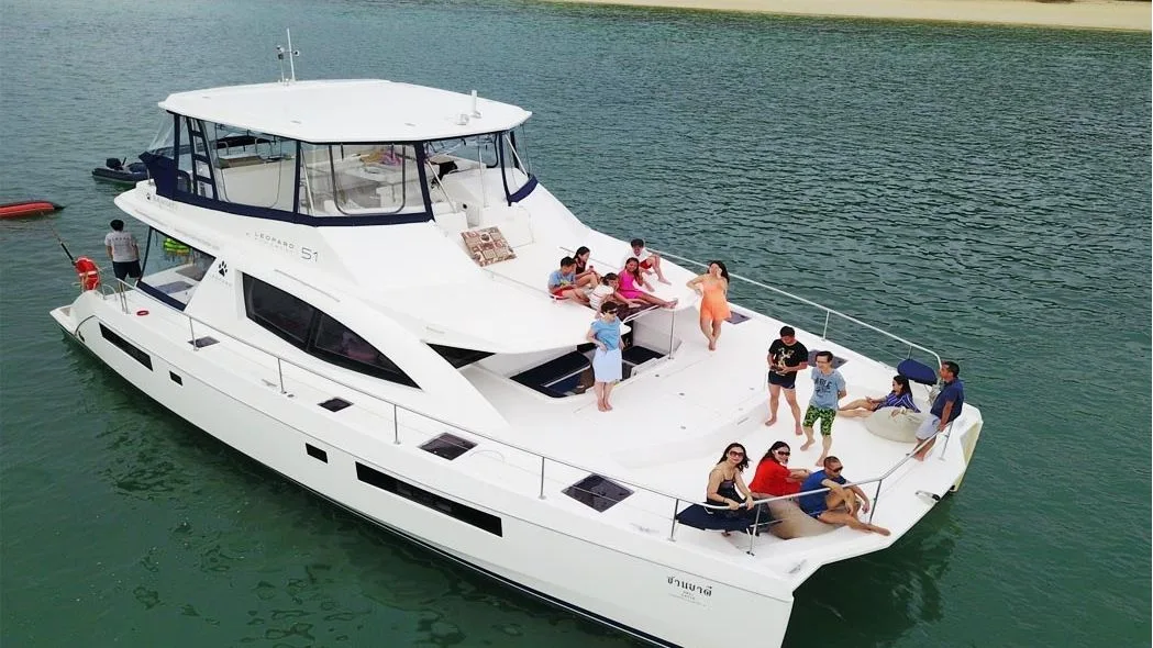 Yatisan — 51ft Leopard
